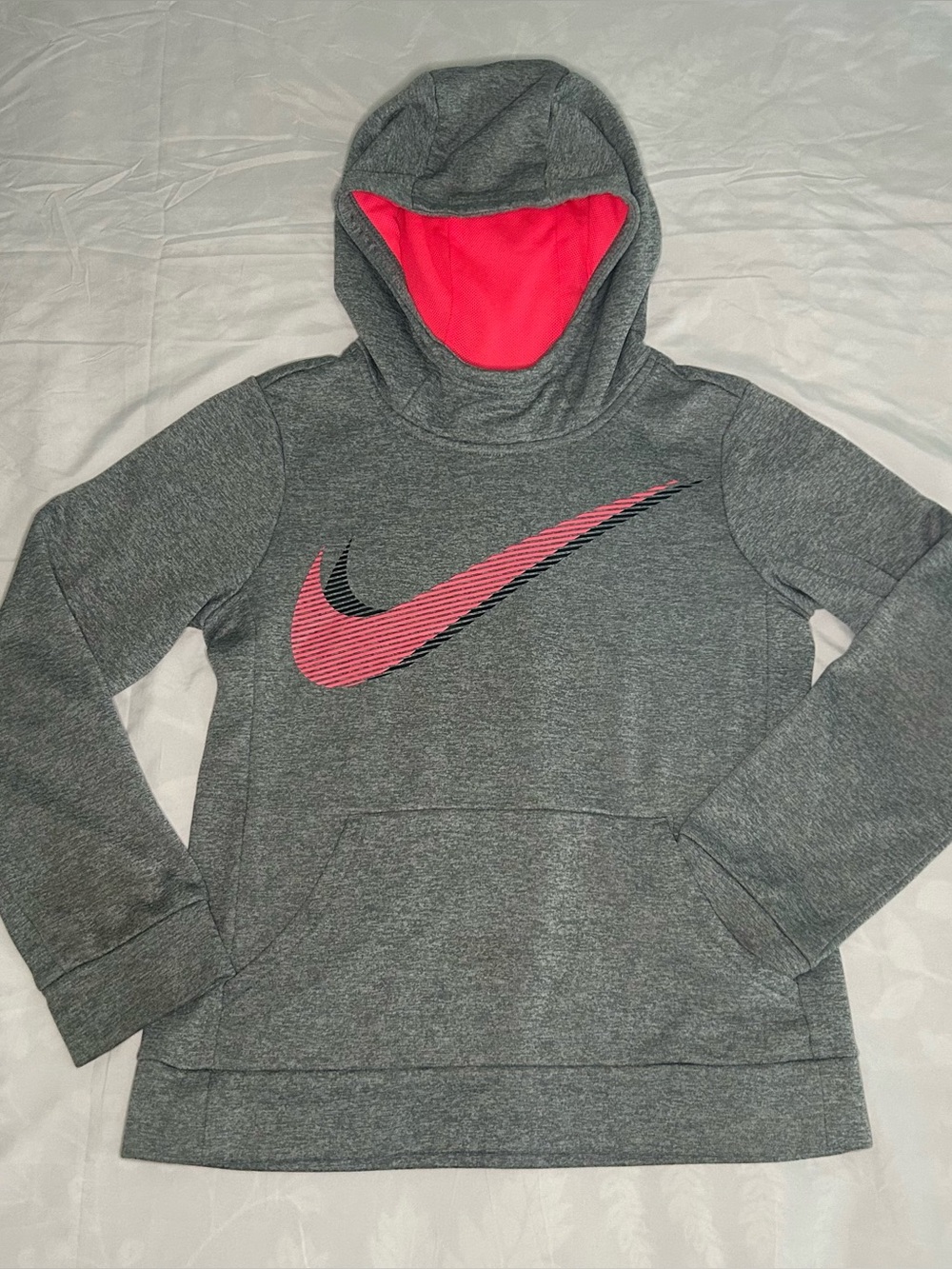 Nike Dri-Fit Girls L Gray Pink Pullover Hoodie Long Sleeve L Sporty Sweatshirt